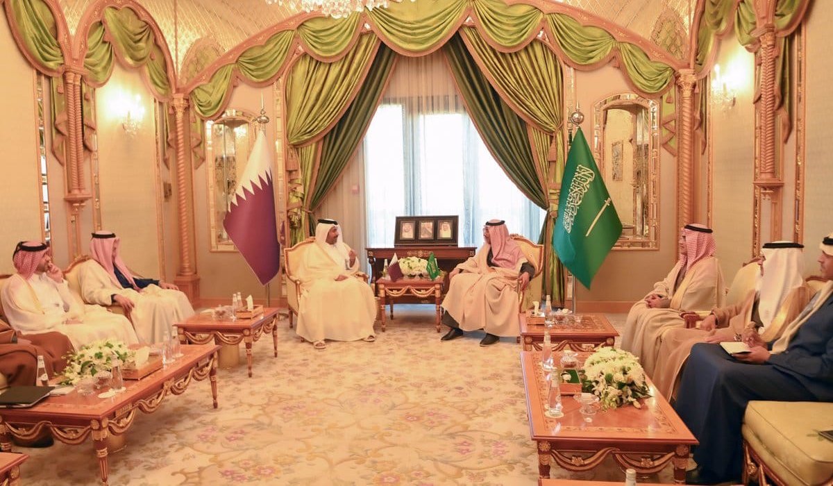 Minister of Commerce and Industry Discusses Cooperation with Saudi Ministers of Industry, Economy